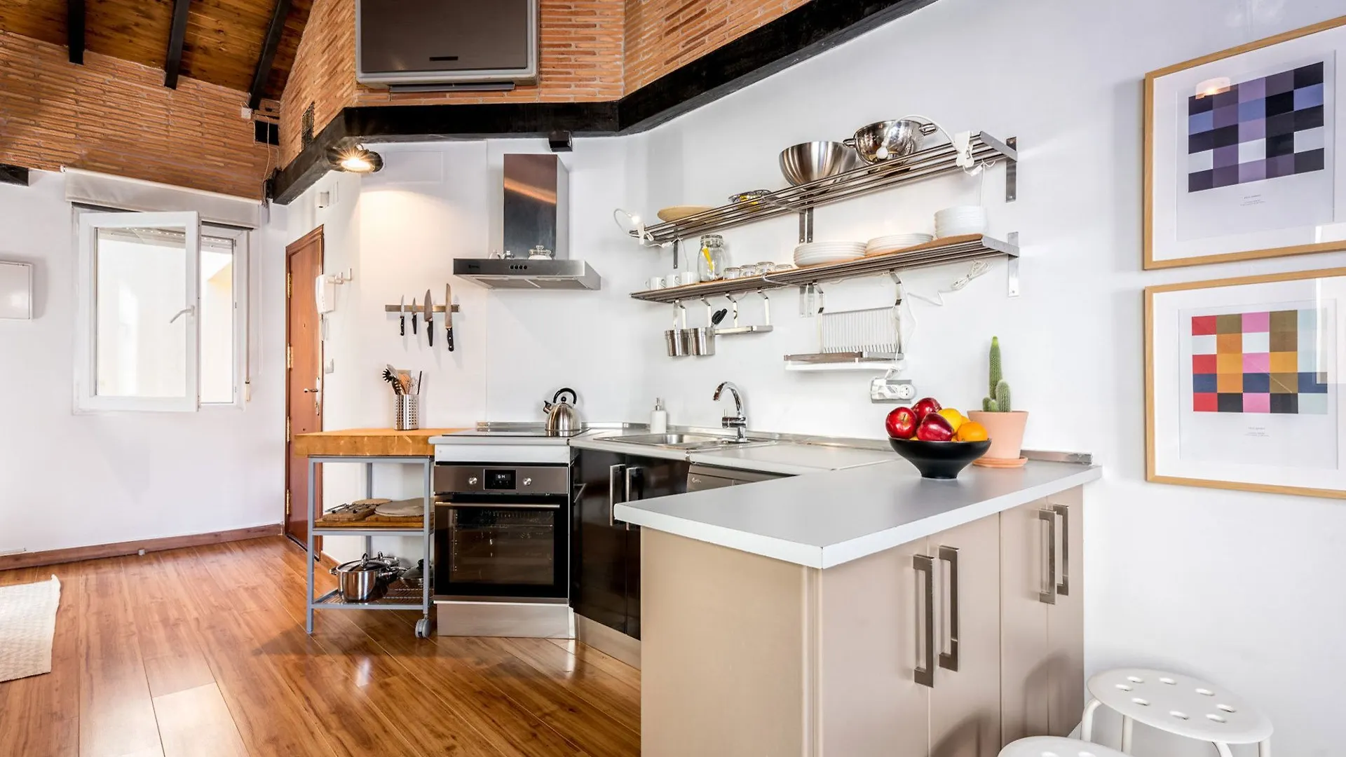 Apartamento Tina Malaga 0*,